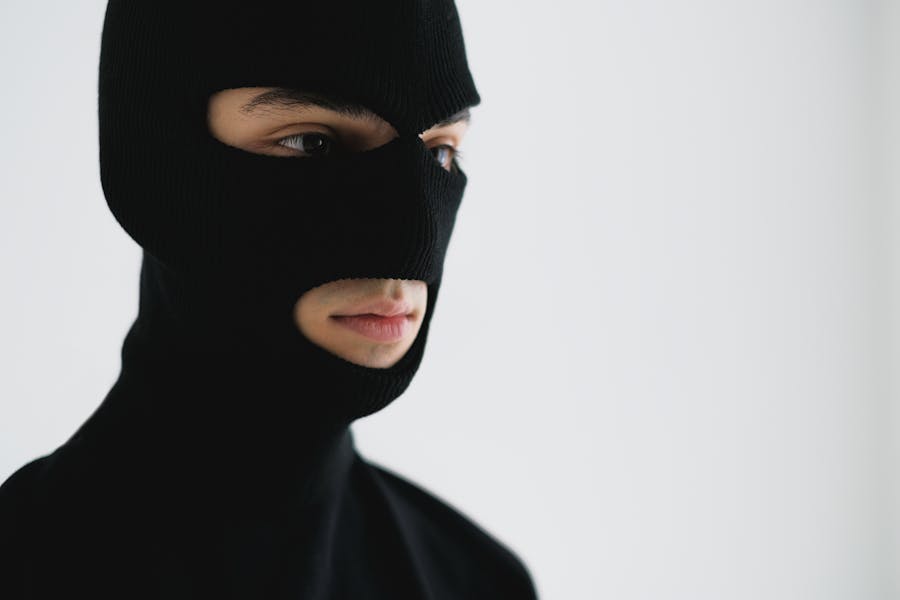 Second-Degree Burglary (Penal Code § 460(b)) in California
